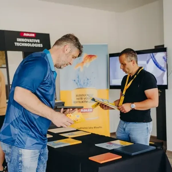 Численні зразкові площі викликали неабиякий інтерес. | © ADLER