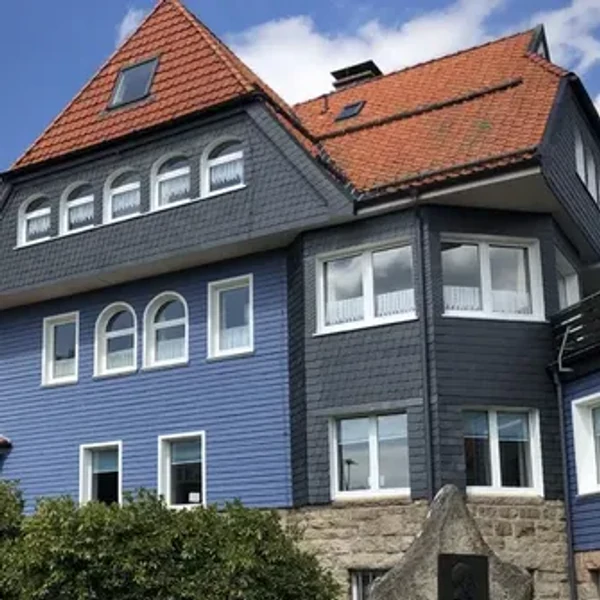 Pullex 2in1 Top-Color від ADLER ідеально підходить для непрозорих кольорових покриттів найкрасивіших тонів. | © Maik Köhler майстер фарбування