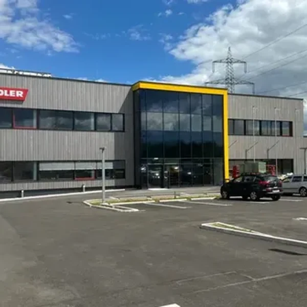 Новий сервісний центр ADLER у Відні